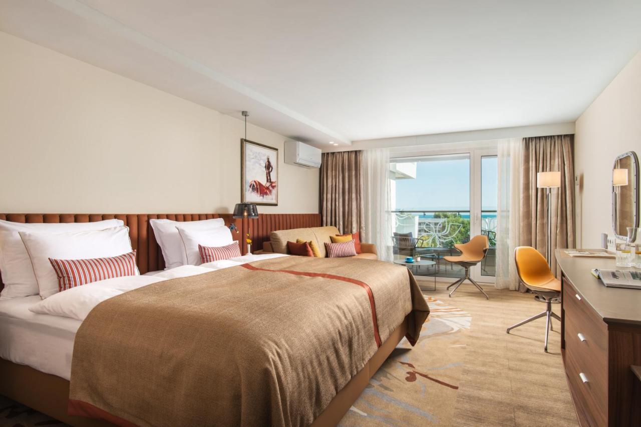 Maritim Hotel Amelia Albena Exterior photo